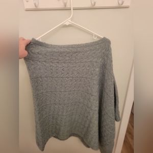 Knit J Jill asymmetrical poncho. Beautiful. Never worn. Sage color. One size
